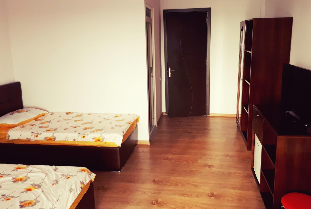 Kobuleti Lalima House Hotel ภายนอก รูปภาพ