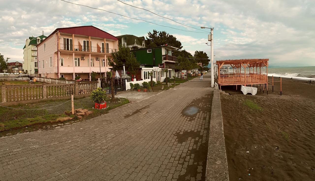 Kobuleti Lalima House Hotel ภายนอก รูปภาพ