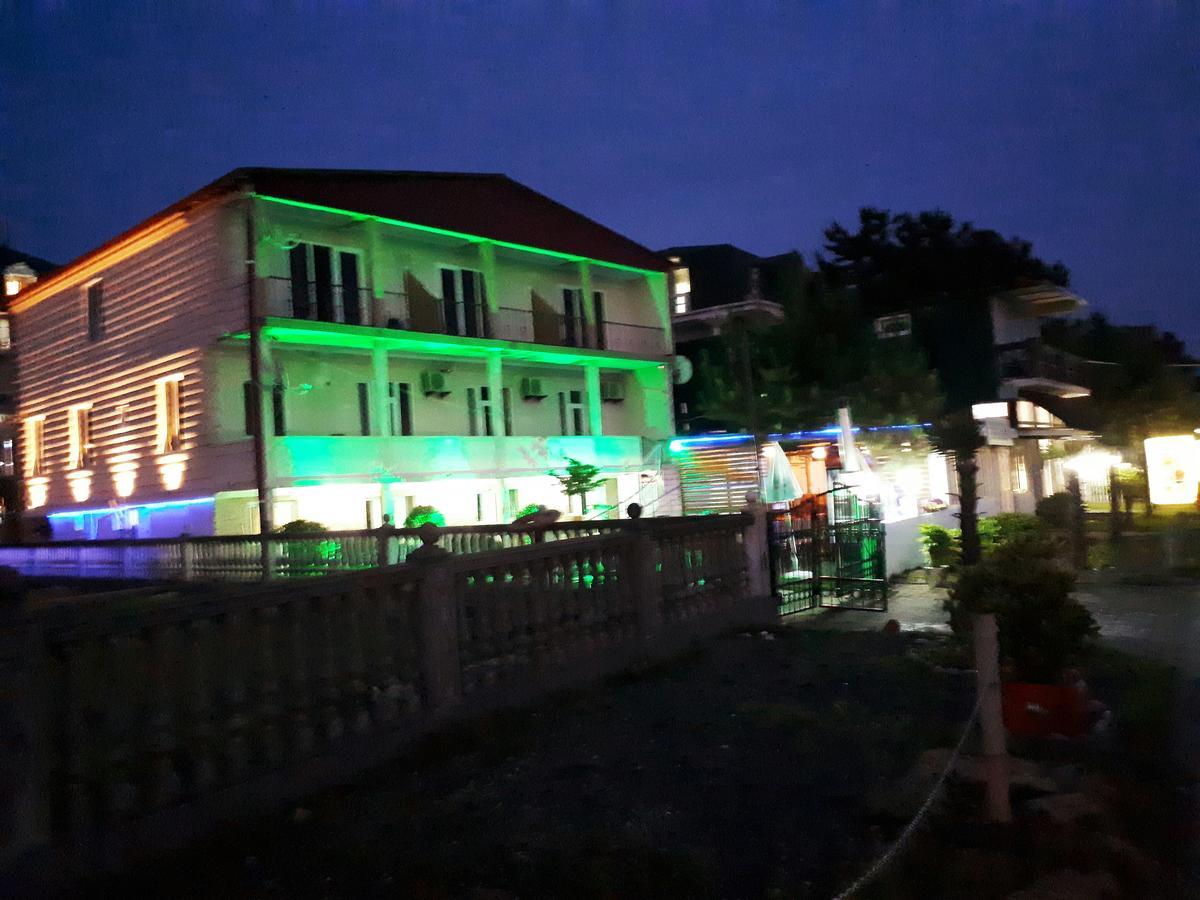 Kobuleti Lalima House Hotel ภายนอก รูปภาพ